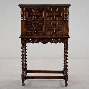 SKÅP, barockstil, 1900-tal.