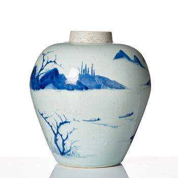 A blue and white Transitional vase, 17th Century.