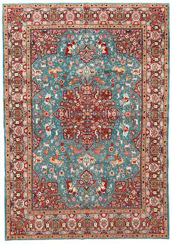 468. A CARPET. An old Tabriz. 339 x 244,6 cm.