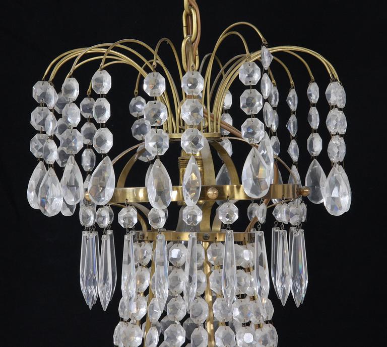 TAKKRONA, empirstil. H 80.