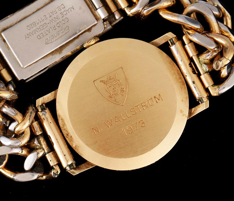 ARMBANDSUR, guld/double Certina, omkr 1900-talets mitt.