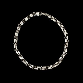 A Wiwen Nilsson sterling necklace, Lund 1952.