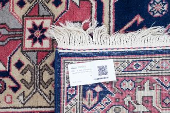 MATTA, old, orientalisk, figural, ca 153 x 148 cm.