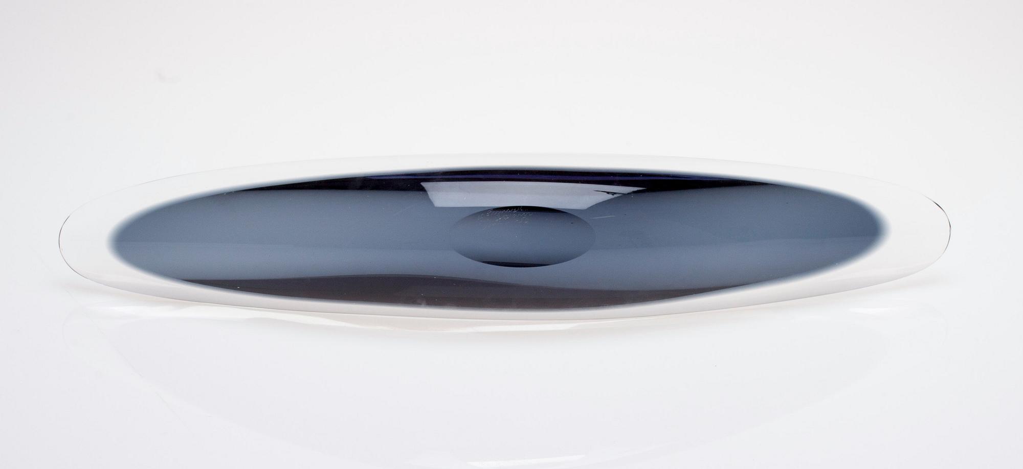 Kaj Franck, A GLASS SCULPTURE.