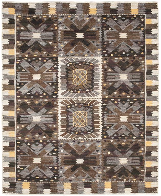 MATTA. "Nejlikan gråsvart". Gobelängteknik. 272,5 x 219,5 cm. Signerad AB MMF BN.