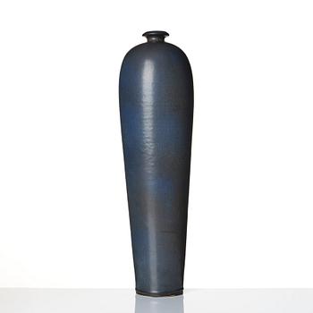 Berndt Friberg, a stoneware vase, Gustavsberg studio, Sweden 1959.