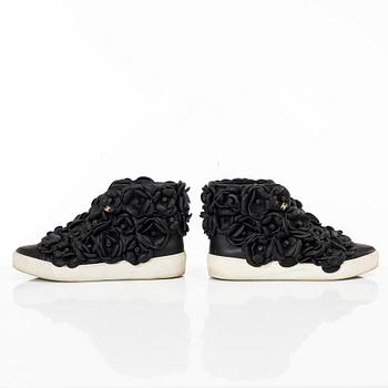 Chanel, sneakers, size 37.