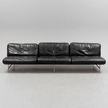 a "PL 103" leather sofa by Piero Lissoni for Fritz Hansen.