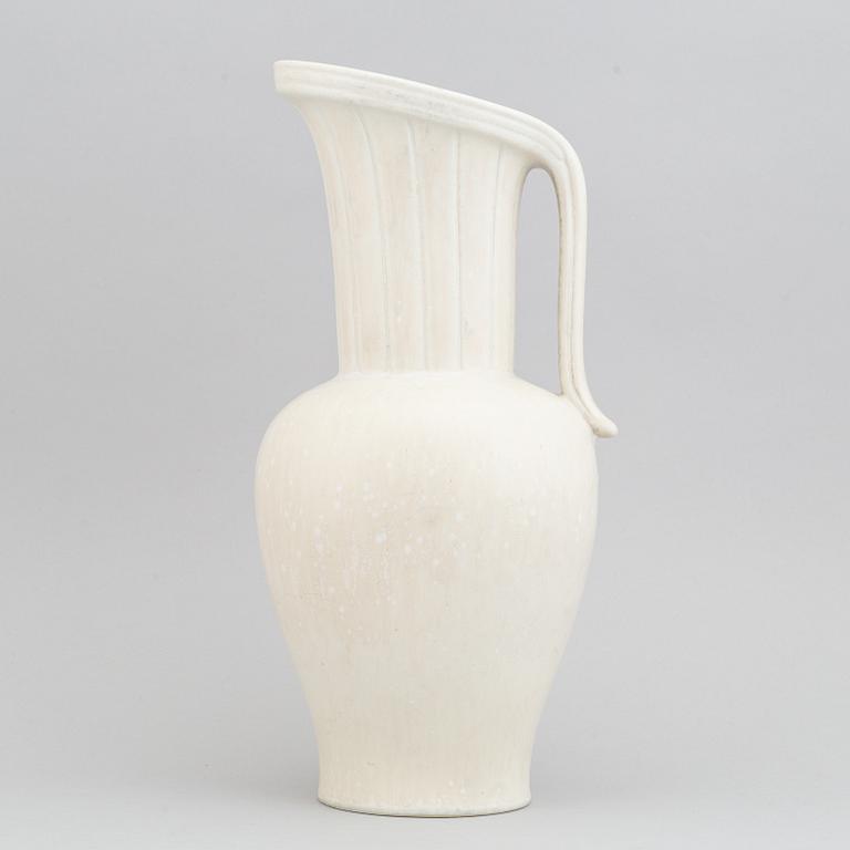 Gunnar Nylund, a stoneware ewer, Rörstrand, model "XP", Sweden ca 1948.