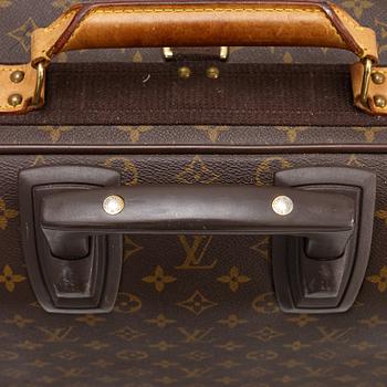Louis Vuitton, cabin suitcase "Pégase 55".