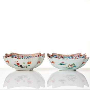 A pair of pillow shaped famille rose bowls, Qing dynasty, mid 18th Century.