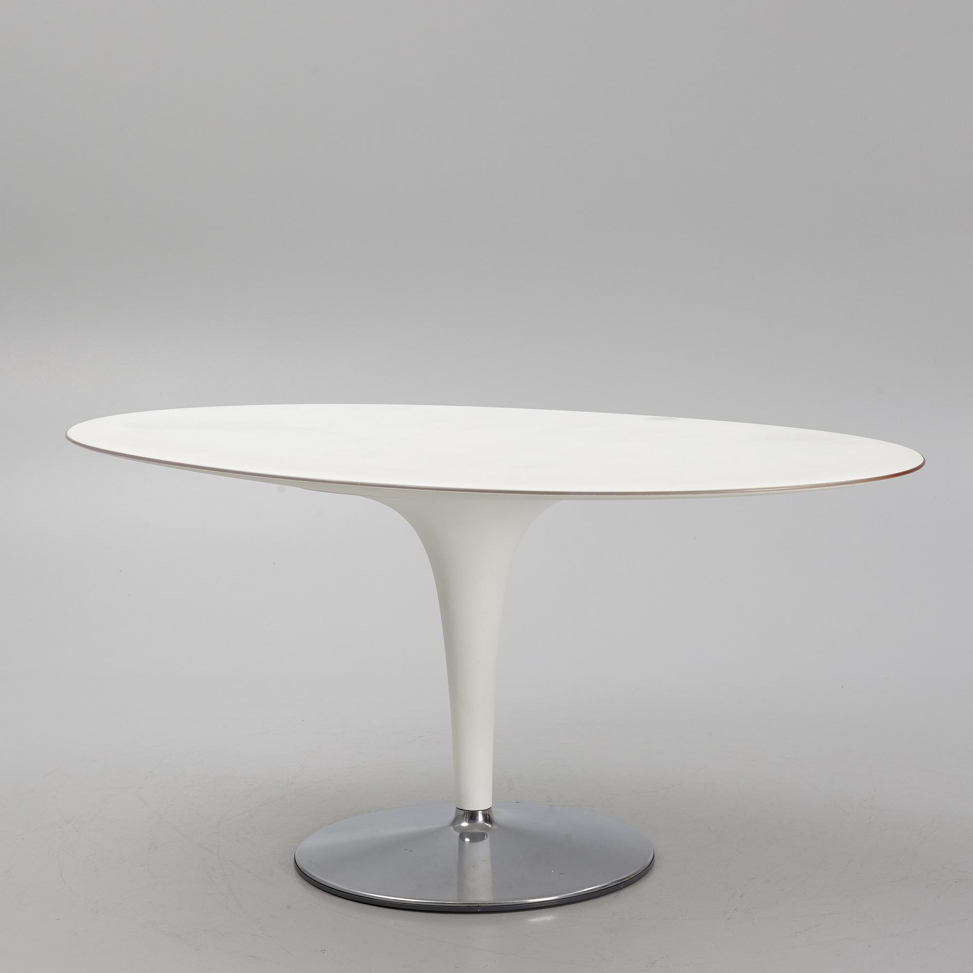 Stefano Giovannoni, a 'Bombo' dining table, Magis, Italy.