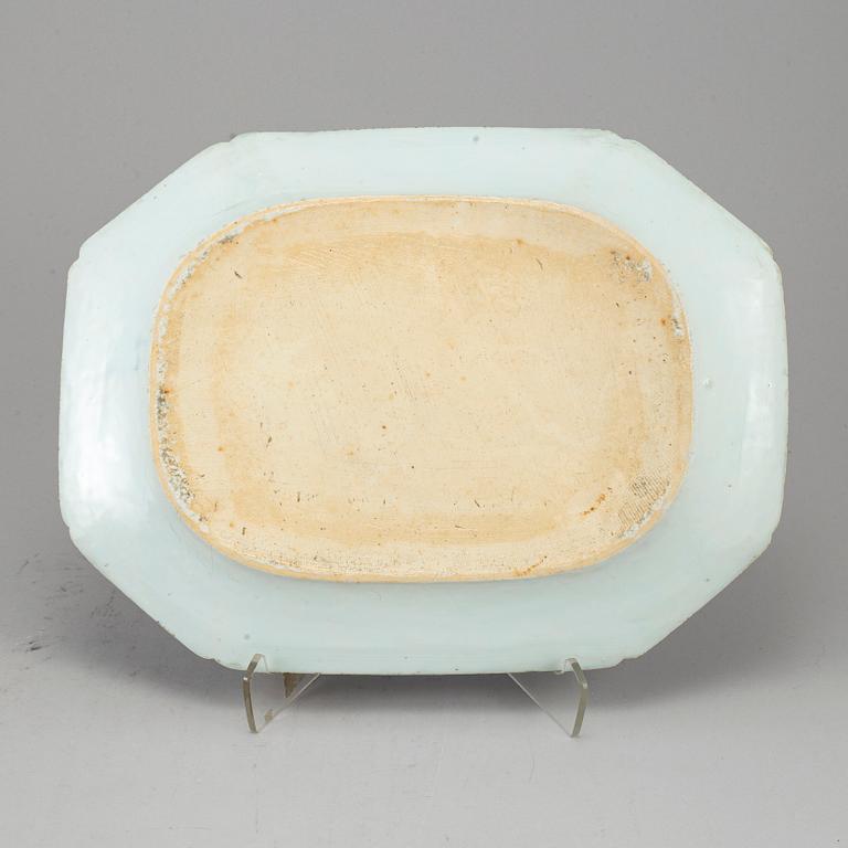 SERVERINGSFAT, kompaniporslin. Qingdynastin, Qianlong (1736-95).