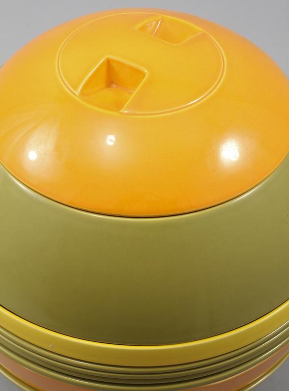 SERVISDELAR, 18 st, flintgods, "La Boule Avant Garde", Helen von Boch, Villeroy & Boch, formgiven 1971.