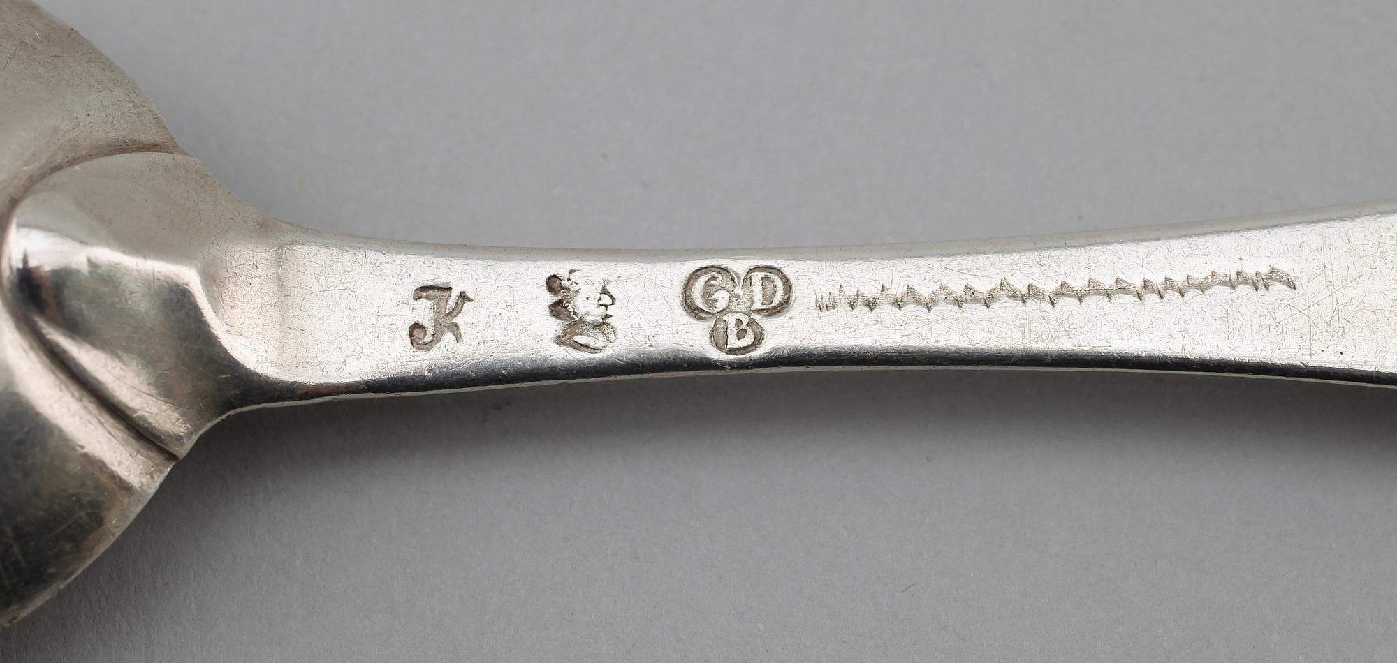 MATSKED, silver, Gottfried Dubois, Stockholm 1722. Vikt ca 59 gram.