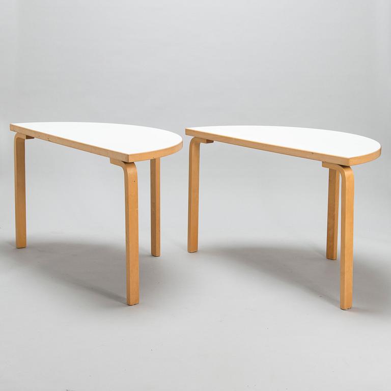 Alvar Aalto, dining table, model number 95 and 81b (3 parts), Artek, Finland. Late 20th century.