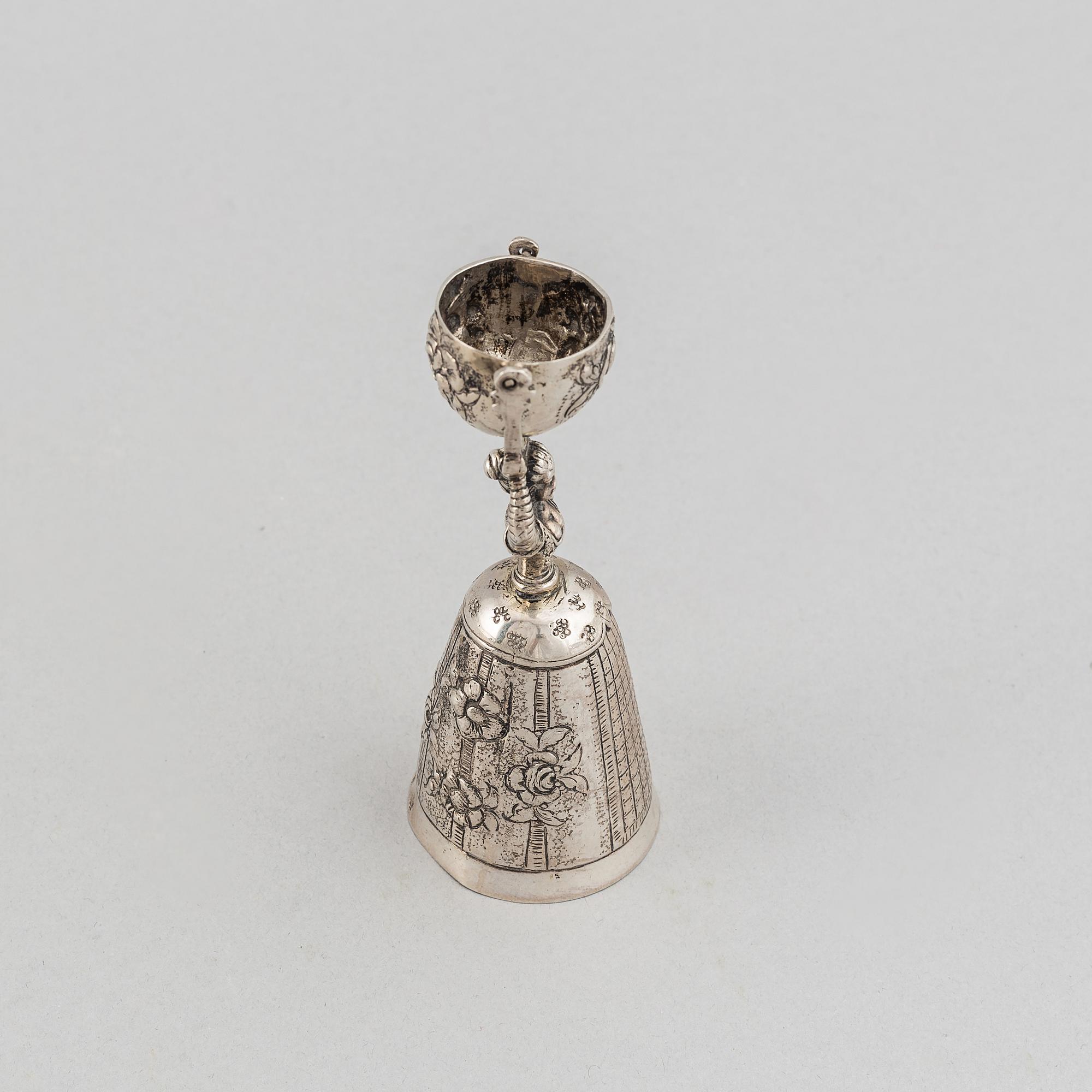 A silver wedding cup, probably Austria, first half of the 20th century.