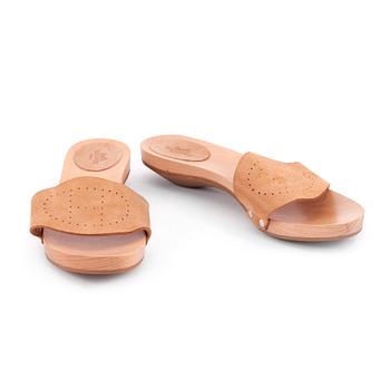 HERMÈS, a pair of sandals. Size 40.