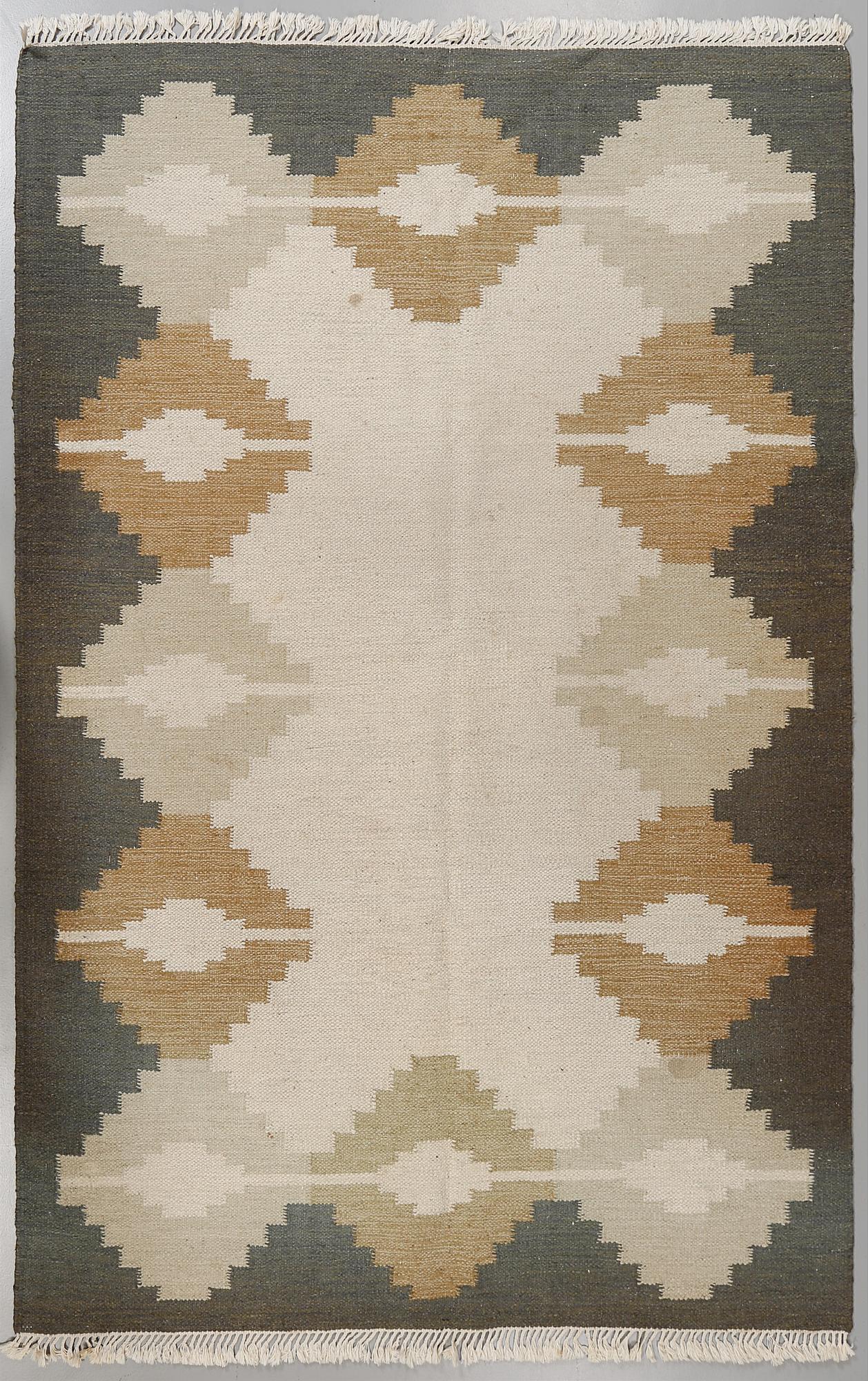 MATTA, rölakan, 1900-talets andra hälft, ca 295 x 200 cm.