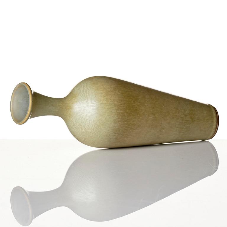 Berndt Friberg, a stoneware vase, Gustavsberg Studio, 1958.