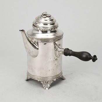 KAFFEKANNA, silver, gustaviansk, Lars Hessling, Linköping, 1786. Totalvikt ca715g.