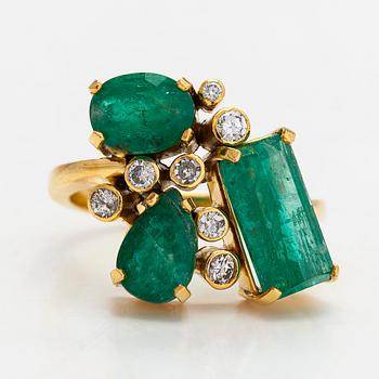 Ring, approximately 12K gold with diamonds totalling ca 0.27 ct and emeralds.