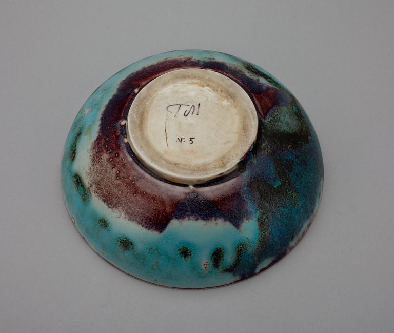 Toini Muona, A CERAMIC BOWL.