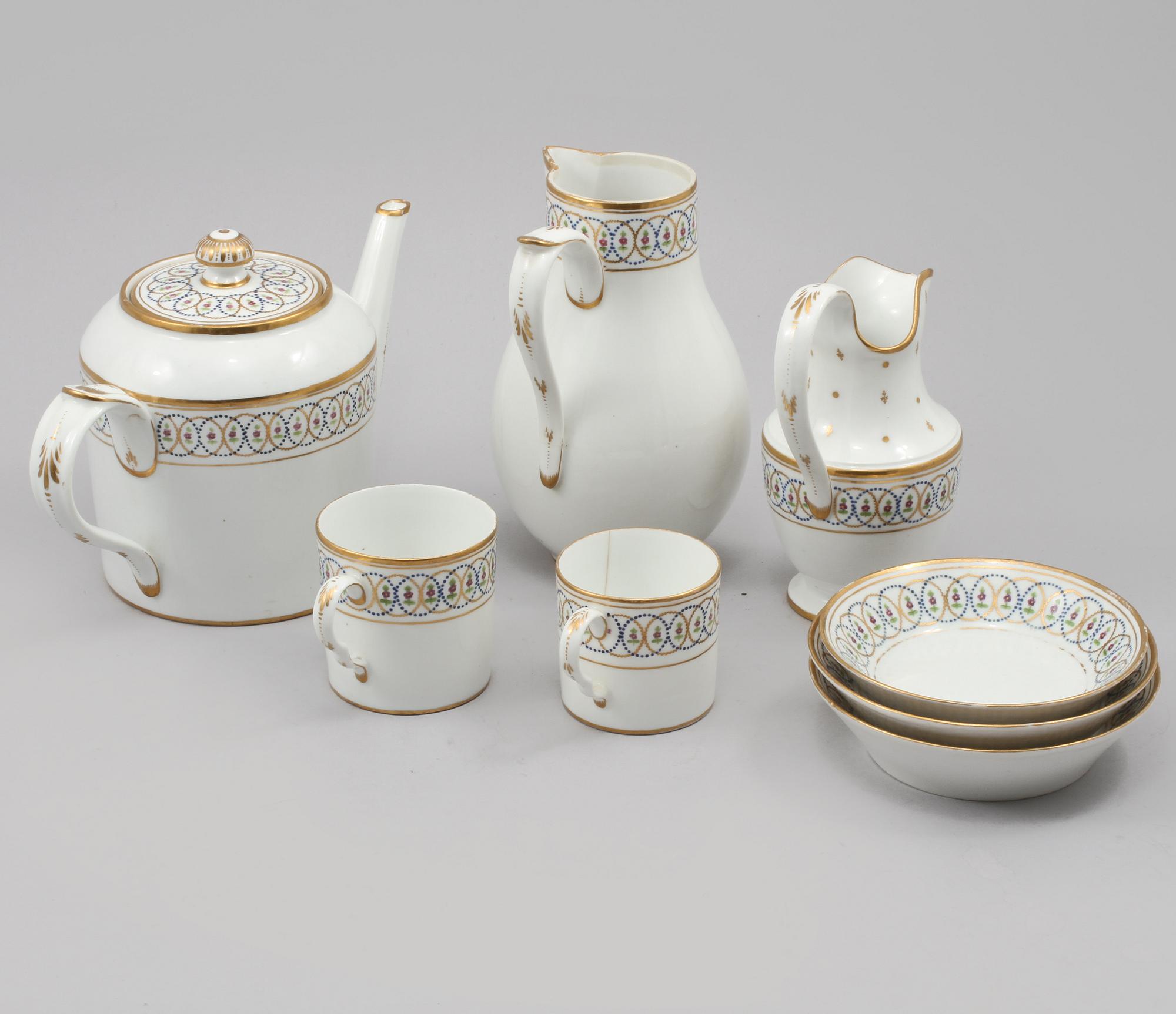 SERVISDELAR, 5 st, porslin, troligen La Courtille, Paris, empire, 1800-talets första hälft.