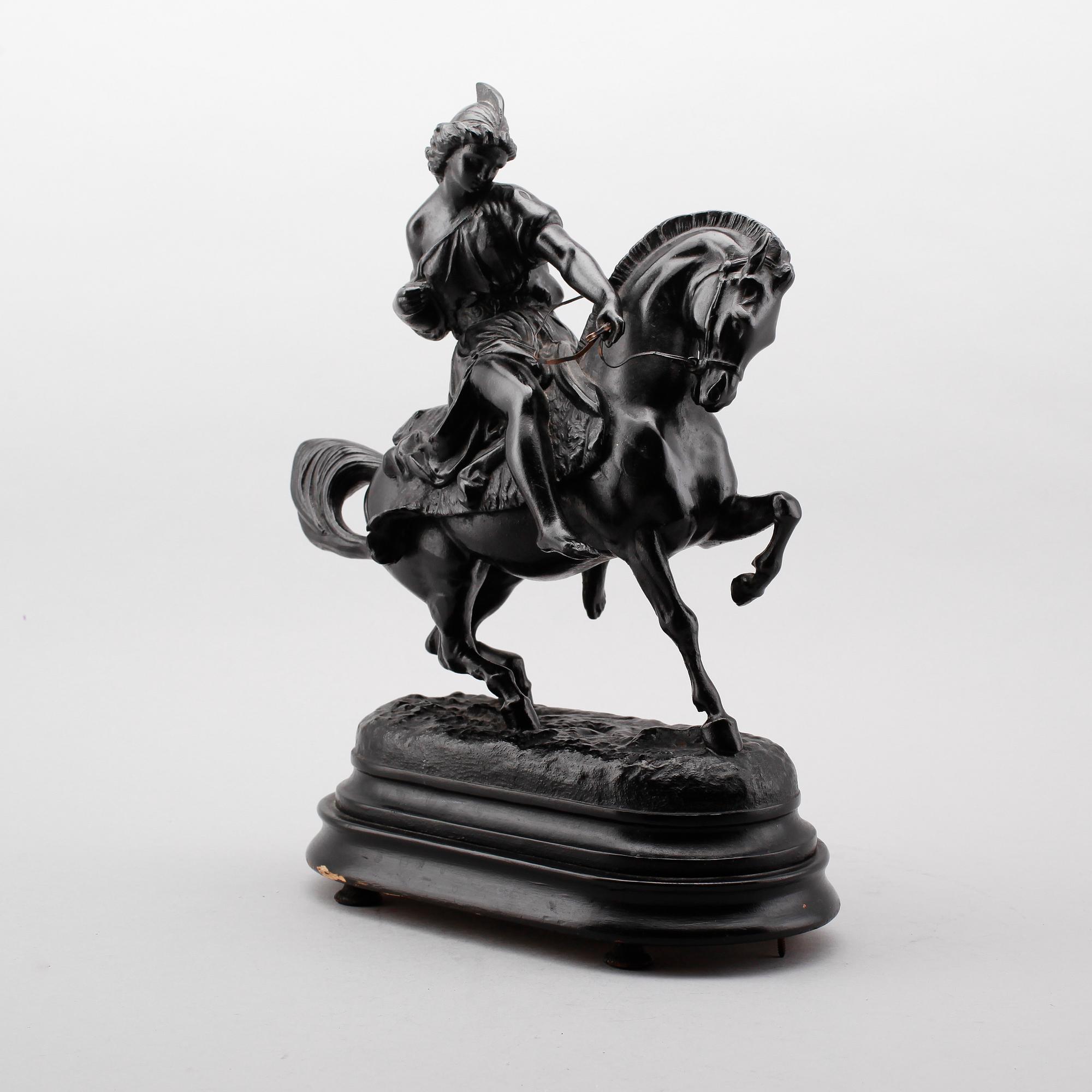 SKULPTUR, svartmålad metall, omkring år 1900.