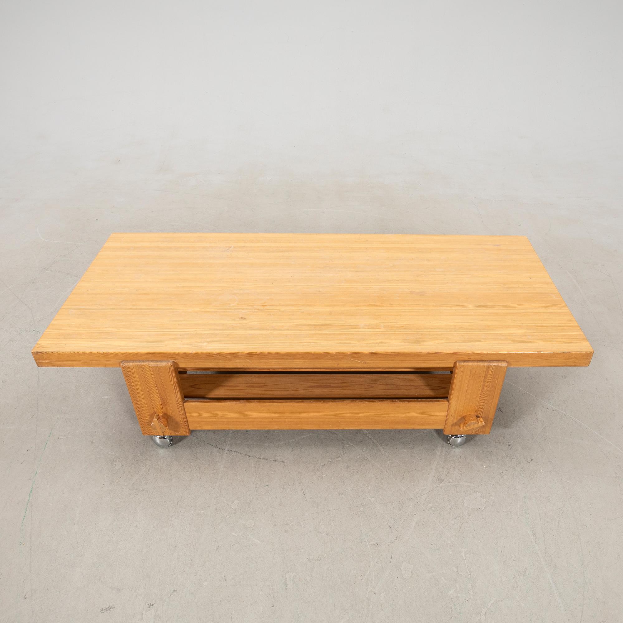 Yngve Ekström, coffee table "Dymling" for Swedese, late 20th century.