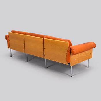 Yrjö Kukkapuro, sohva, "Ateljee", tilaustyö, Haimi, 1970-luvun loppu.