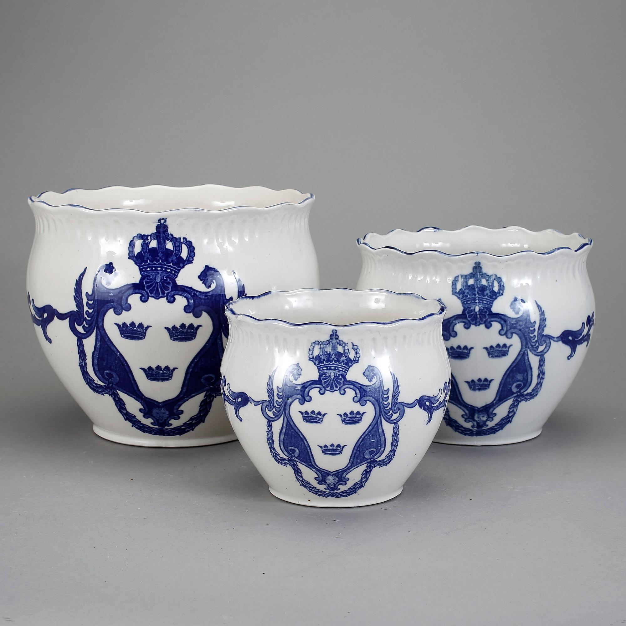 YTTERFODER, 3 stycken, keramik, 1900-talets slut/2000-tal.
