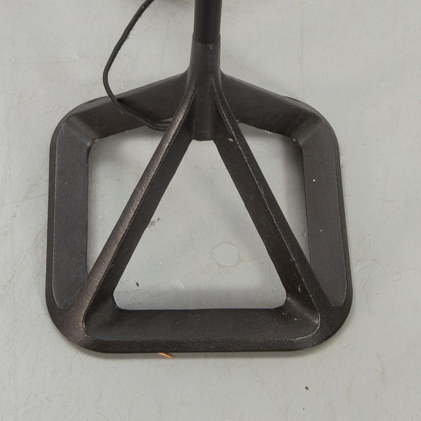 Tom Dixon, Golvlampa, "Base" London.