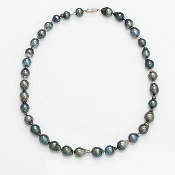 Pärlcollier, odlade pärlor, silver.