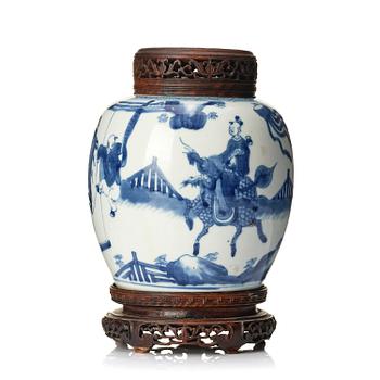 1093. Urna, porslin. Qingdynastin, Kangxi (1662-1722).