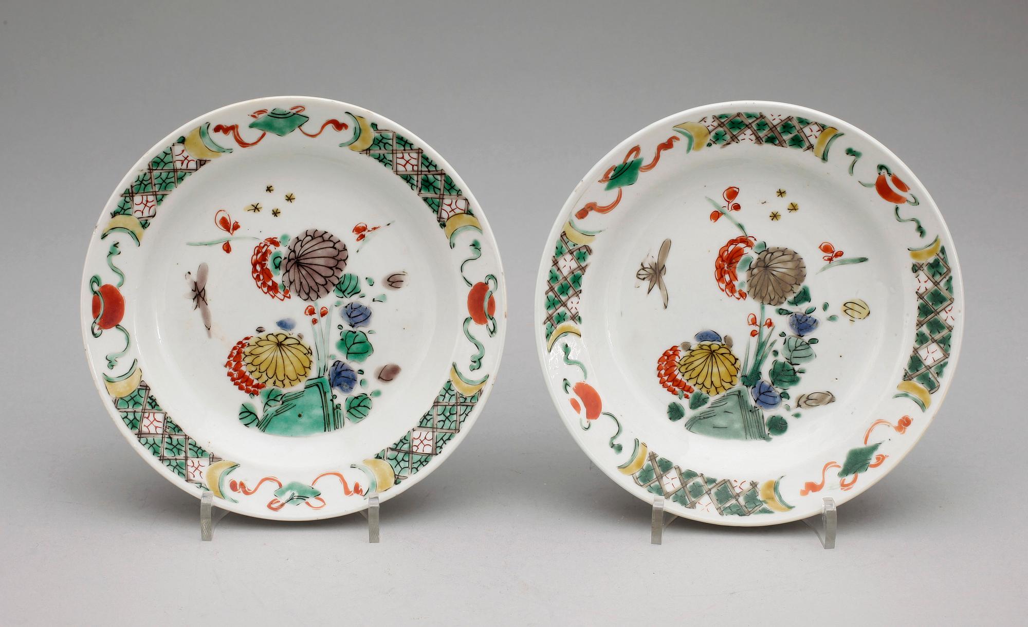 SKÅLFAT, ett par, porslin, Kina, 1800-tal.