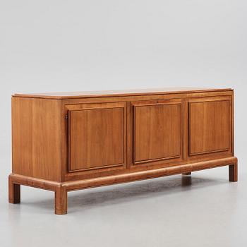 Nils Ahrbom & Helge Zimdahl, sideboard, Stockholm, 1932.