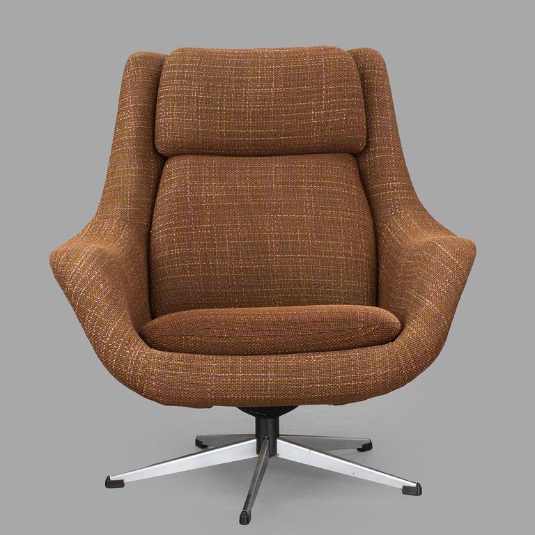 SNURRFÅTÖLJ, 1960/70-tal.