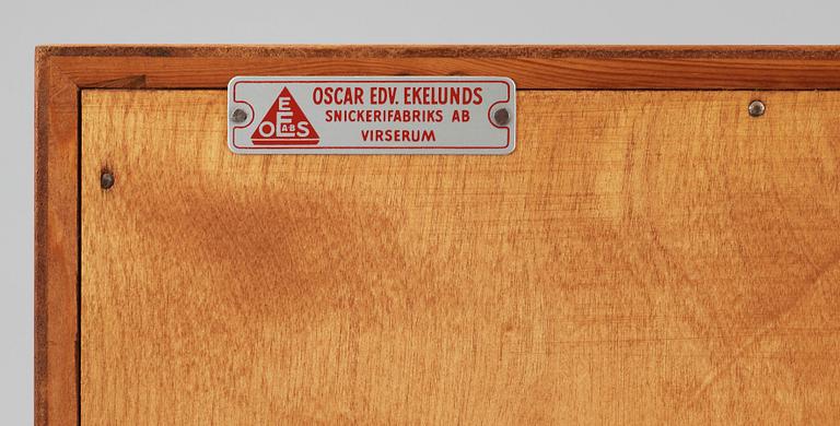SIDEBOARD, Oscar Edv. Ekelunds Snickerifabrik, Virserum, 1950/60-tal.