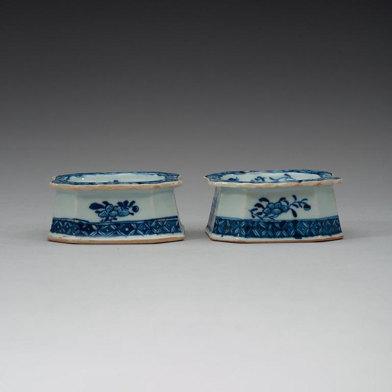 A pair of blue and white salts, Qing dynasty, Qianlong (1736-95).