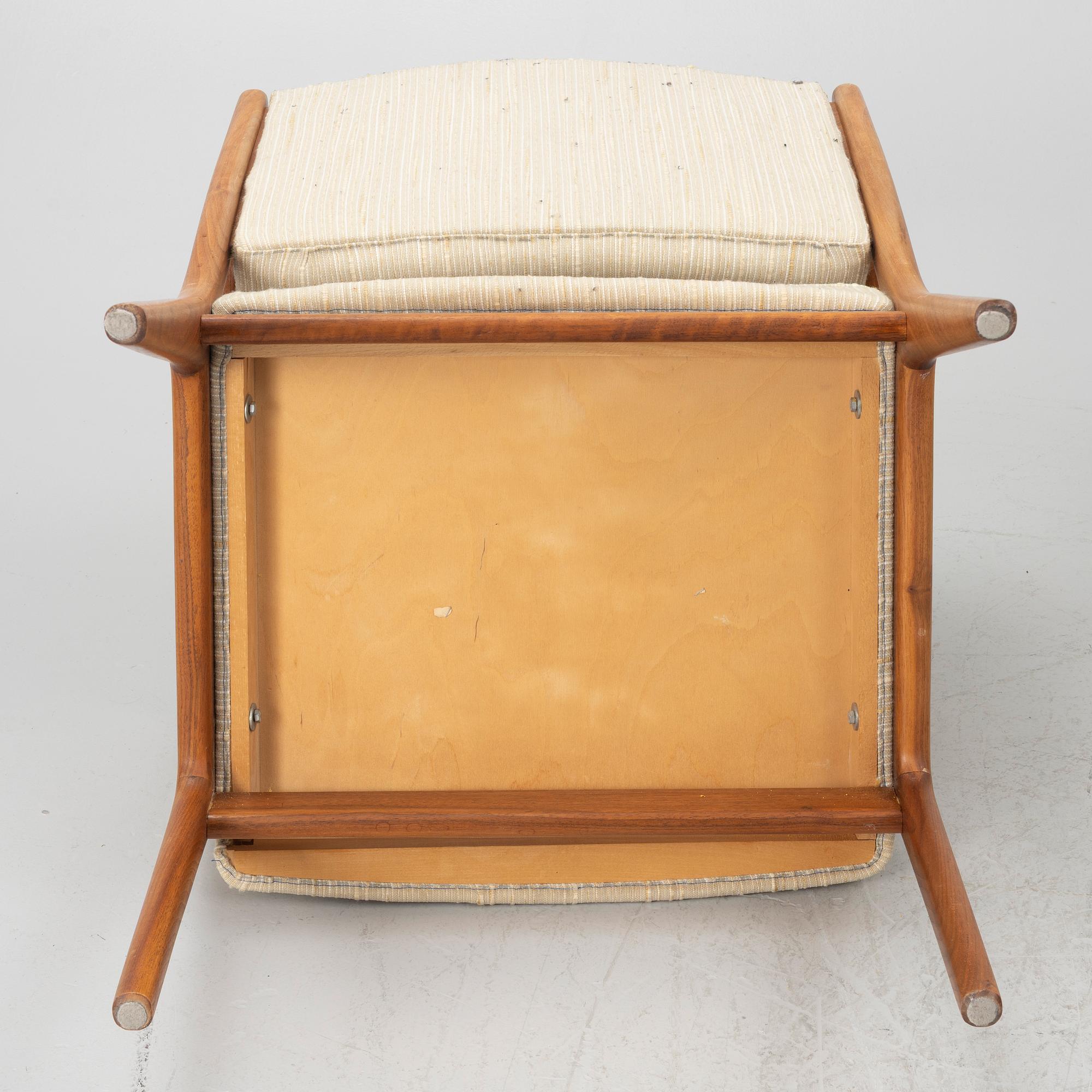 Karl Erik Ekselius, a pair of armchairs, second half of the 20th century.