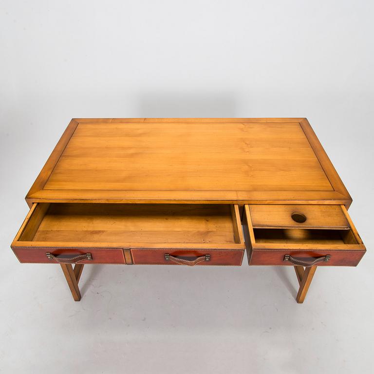 Desk and chair, late 20th century.