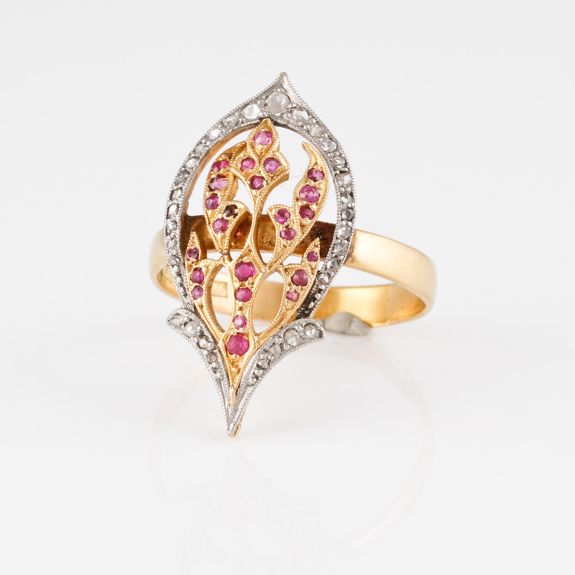RING, 20K guld, med fasettslipade rubiner och diamanter, W.L. Göteborg, 1869. Vikt 4,9 gram.