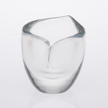 VAS, glas, modell 3508, signerad Tapio Wirkkala Iittala. Formgiven 1950.