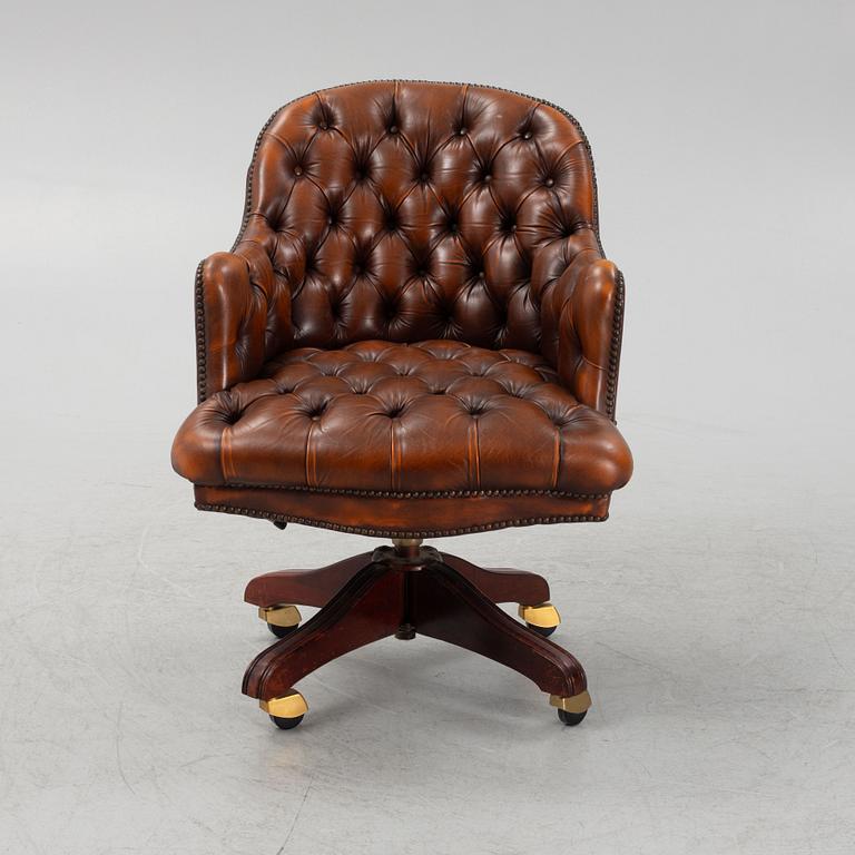 Skrivbordsstol, England, 1900-talets senare del.