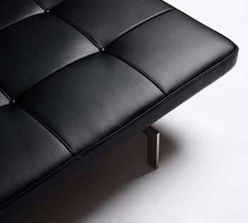 Poul Kjaerholm, "Pk-80", dagbädd, Fritz Hansen, Danmark, 2019.