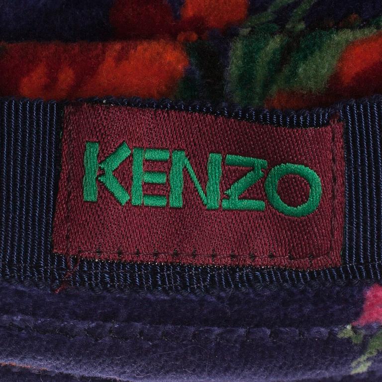 HATT och SCARF, Kenzo.