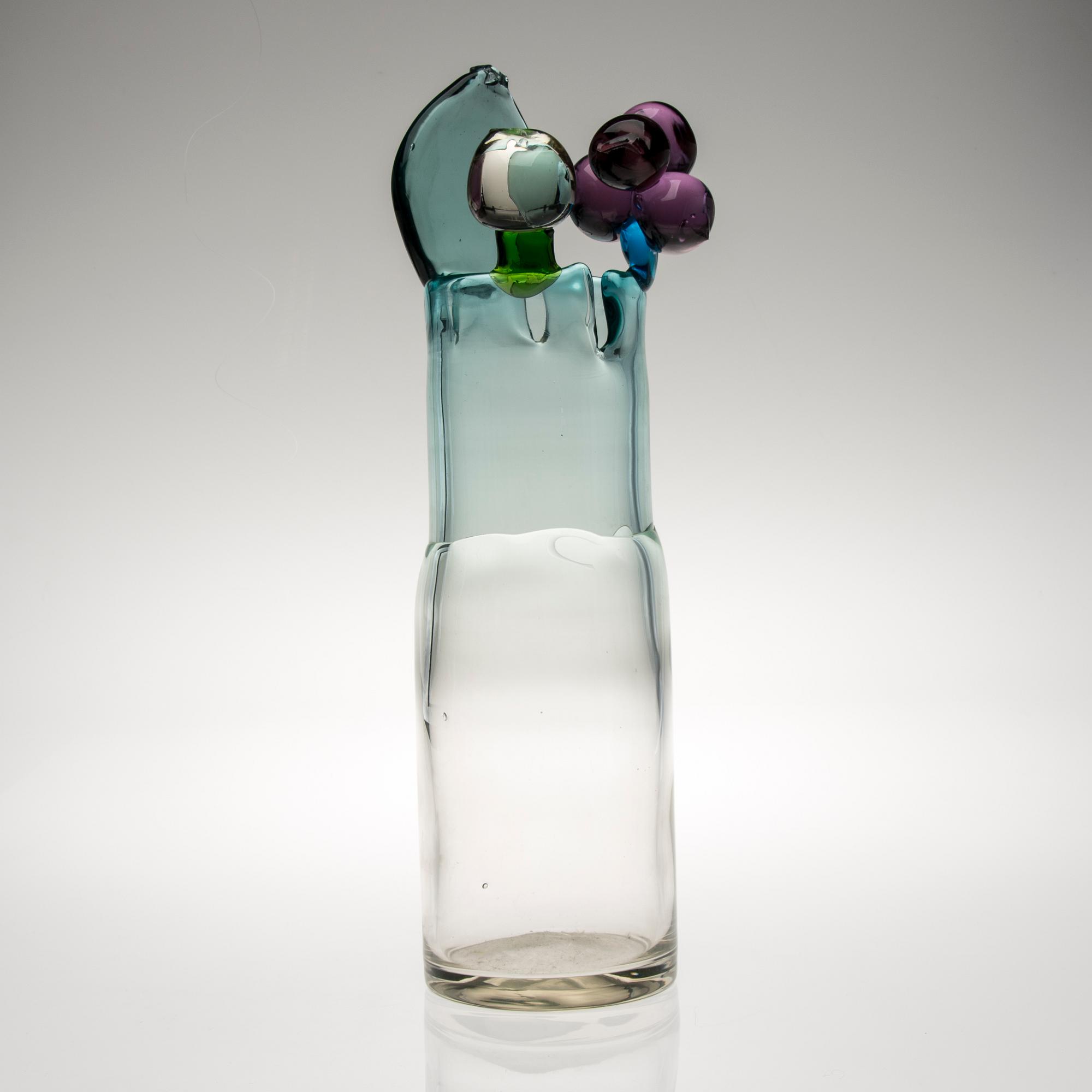 OIVA TOIKKA, GLASS SCULPTURE. Pompom vase. Sign. Oiva Toikka Nuutajärvi Notsjö, late 1960s.