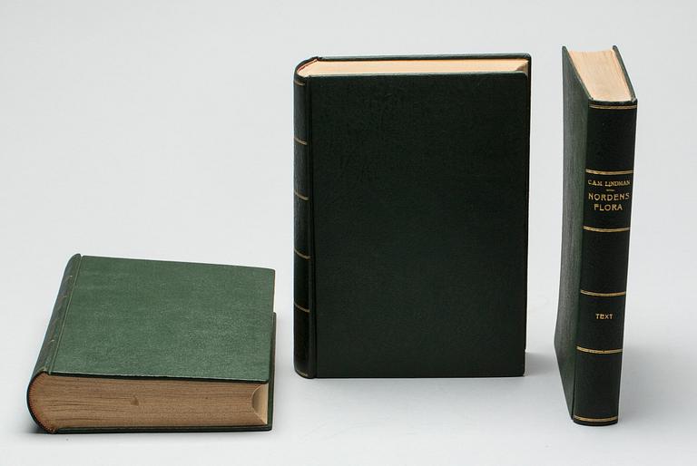 BÖCKER, 3 volymer, "Nordens flora", CAM Lindman.