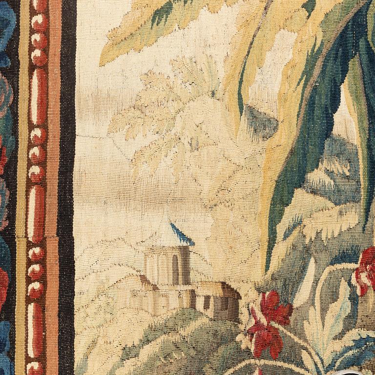 A Manufacture Royale d’Aubusson, 'entre-fenêtre' tapestry, ca 298 x 121-127,5 cm.